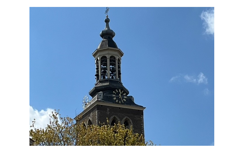 Carillon Sint Jan viert 60 jaar