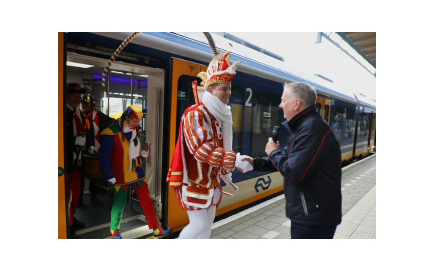 Ontvangst van d’n Oog’eid op het station