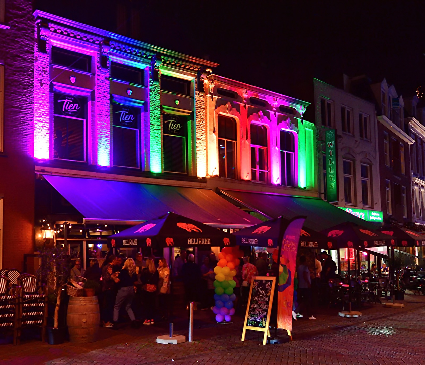 Coming out Roosendaal