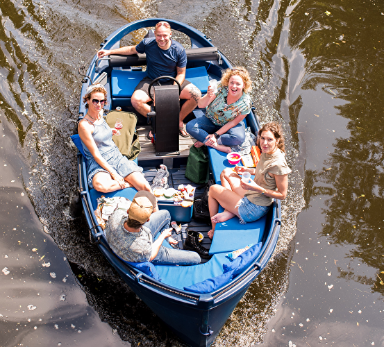 Met een groep