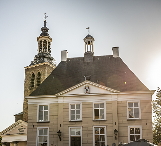 Raadhuis