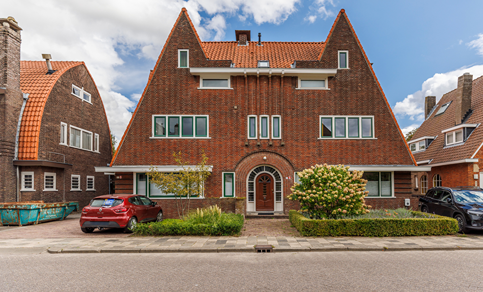 Alinea 1 350+ monumenten met elk een verhaal